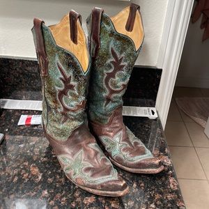 Brown & Turquoise distressed Vintage Corral Boots.